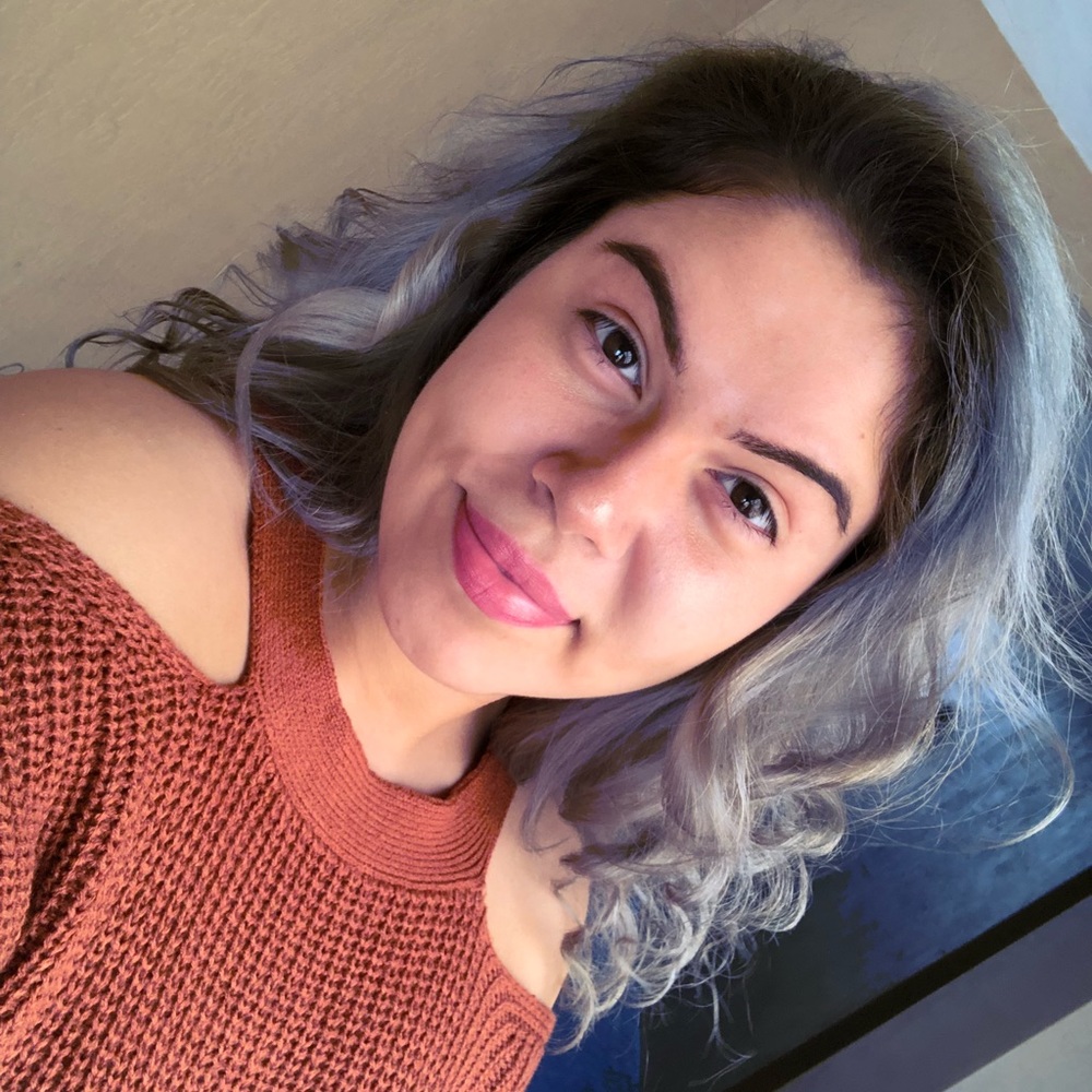 Meet your Posher, Andrea